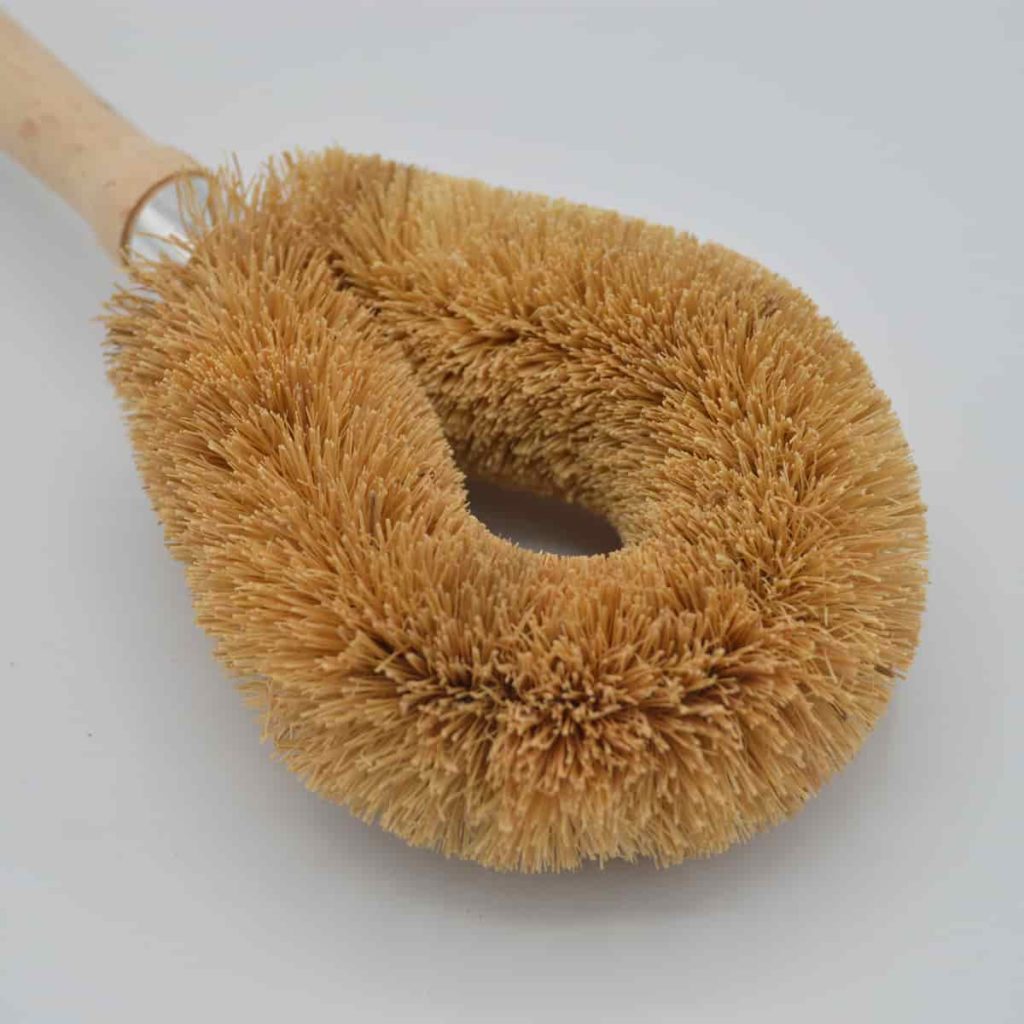 Cepillo vegetal biodegradable para vajilla