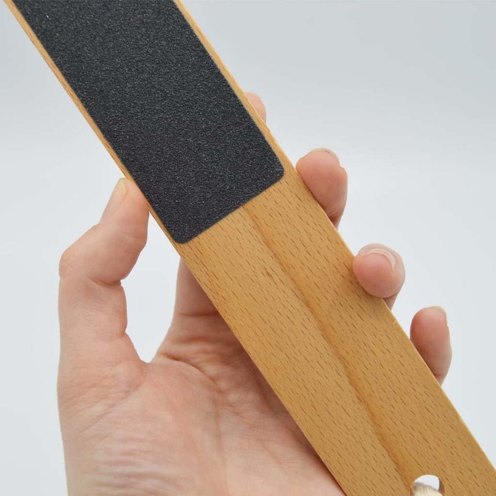 lima de pies de madera