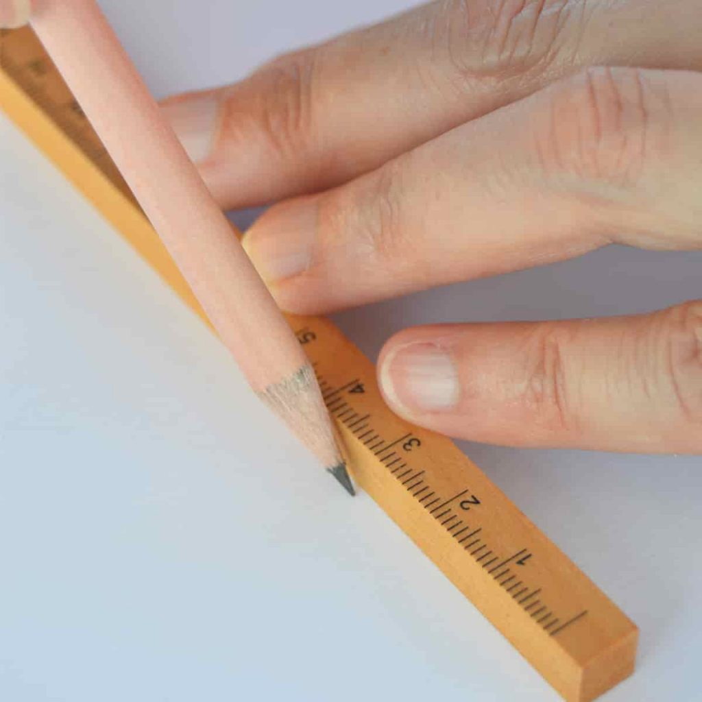 Regla de madera de 15 cm