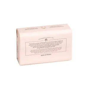 jabón de pétalos de rosa