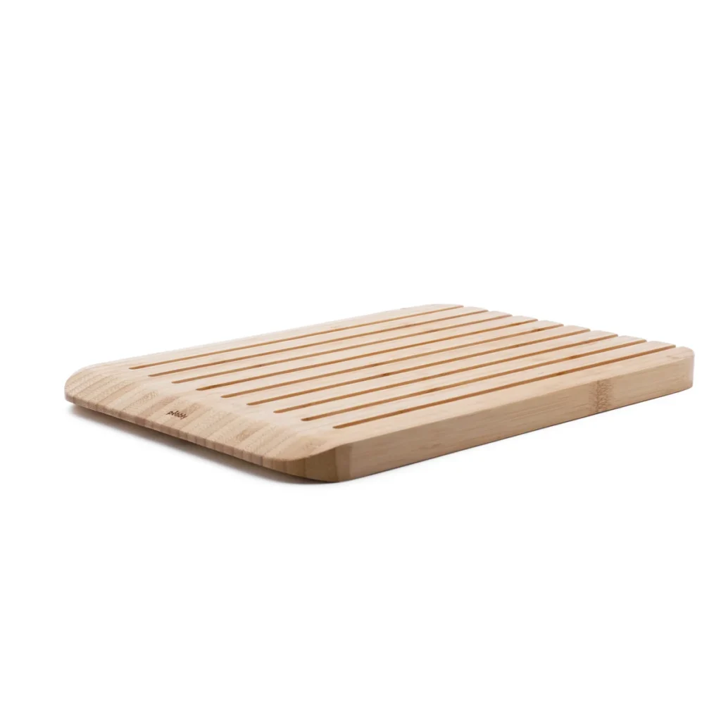 cara de pan de la tabla para cortar pan de bambu pebbly