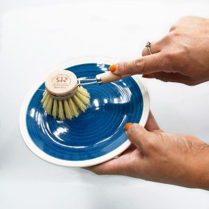 Cepillo para vajilla con mango – 4 cm