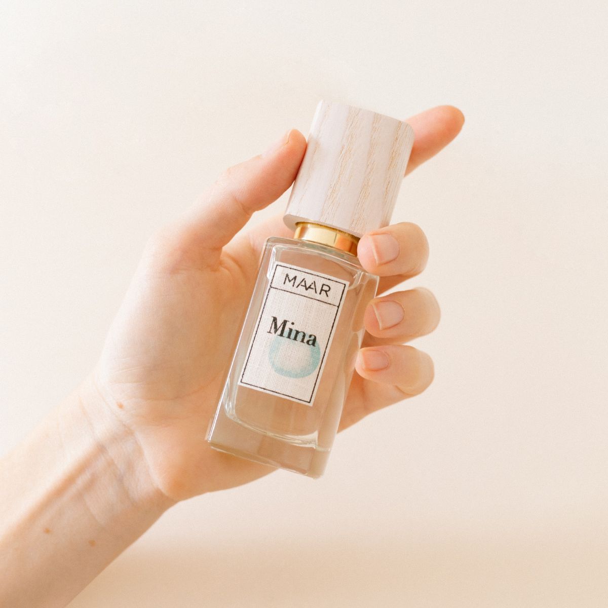 Perfume Natural y Ecológico Frasco de 50 mL – Mina