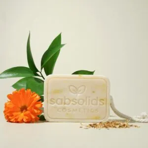 Jabón sólido con cuerda para pieles sensibles