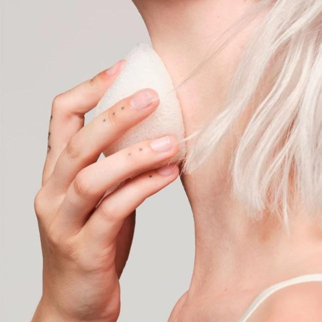 Esponja Facial de Konjac Exfoliante Blanca 7 g