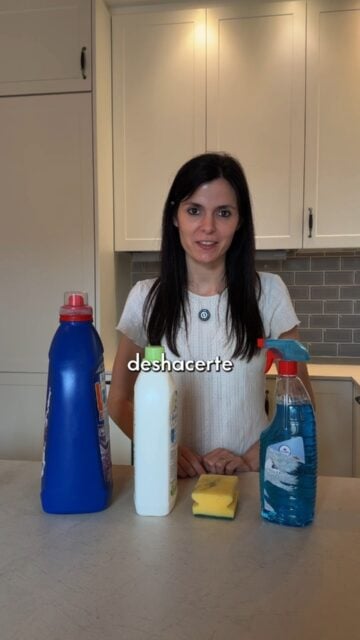 4 cosas tóxicas de limpieza de las que deberías deshacerte:
- Estropajos convencionales
- Lejía
- Espray multiusos
- El antical de espray
Los he cambiado por estropajo de luffa, percarbonato de sodio y ácido cítrico — y para el multiusos, el limpiador en polvo con agua es una buena alternativa.
Si quieres limpiar tu casa sin tóxicos, lo tienes todo en 📲 ceroresiduo.com
#ceroresiduo #zerowaste #luffa #percarbonatodesodio #ácidocítrico