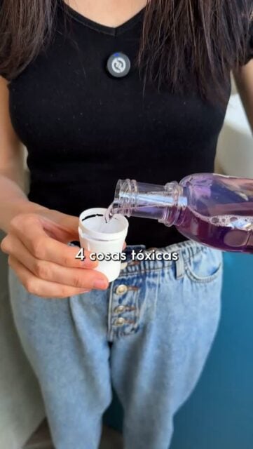 4 cosas tóxicas de tu baño de las que deberías deshacerte ❌
- Desodorantes industriales
- Enjuagues bucales tradicionales
- Compresas desechables
- Hilo dental convencional
Yo los cambié por desodorante en barra, enjuague natural, compresas de tela e hilo encerado con cera de abejas.
Deshazte de los tóxicos en tu baño con 📲 ceroresiduo.com
#ceroresiduo #zerowaste #desodorante #enjuaguebucal #compresas #hilodental