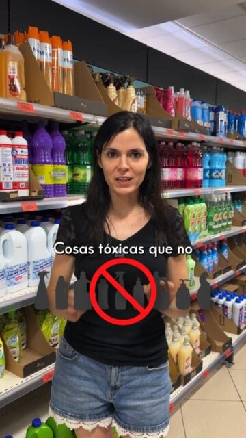 Cosas tóxicas que no compraría en un supermercado según la ciencia 🧪
- Toallitas desinfectantes
- Suavizantes con aromas fuertes
- Ambientadores
#ceroresiduo #zerowaste #toallitasdesinfectantes #suavizantes #ambientadores