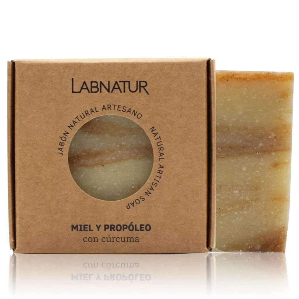 jabon natural premium de miel y propoleo con curcuma labnatur en caja de carton kraft