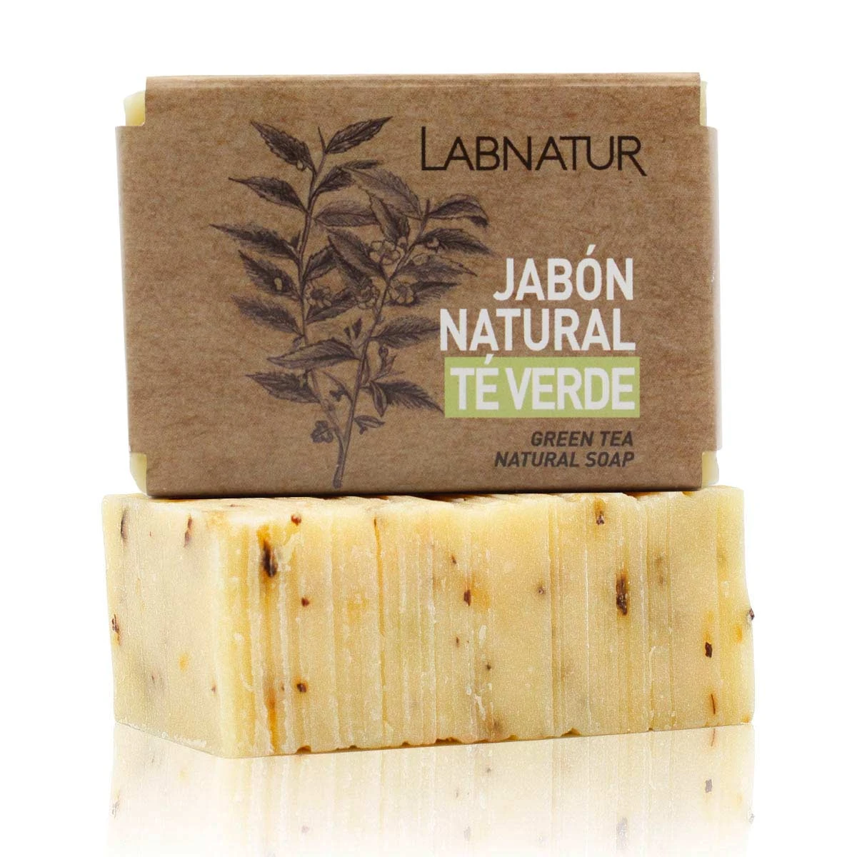 jabon natural de te verde labnatur con hojas de te y banda de papel kraft