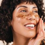 Beneficios de exfoliar la piel
