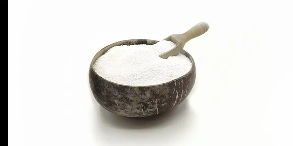 Cristales en Recipiente Natural de Coco