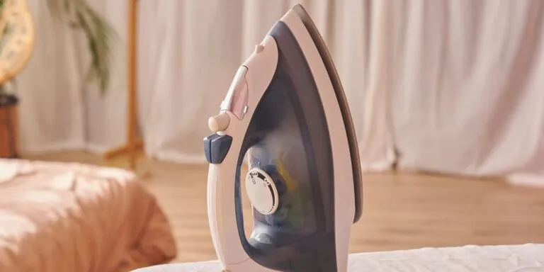 Cómo Limpiar la Plancha con Productos Naturales