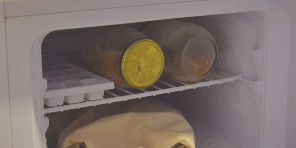 Tarro reutilizado congelar alimentos