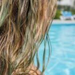 como proteger el pelo del cloro